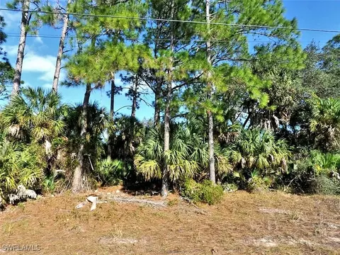 Felix Ave, North Port, FL 34288