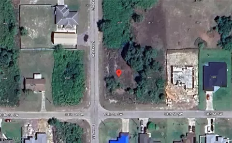 2818 13th St SW, Lehigh Acres, FL 33976