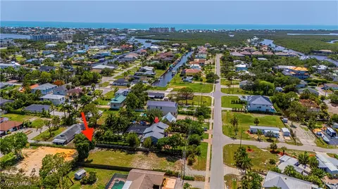 4421 Tarpon Ave, Bonita Springs, FL 34134