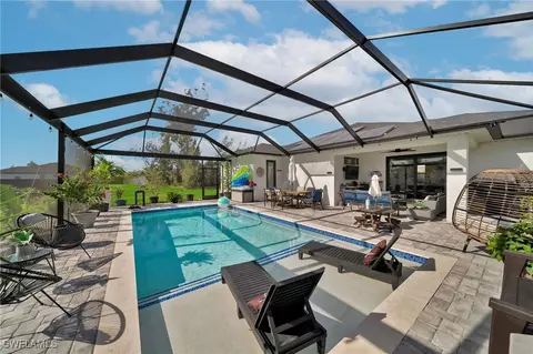 347 SW 24th Pl, Cape Coral, FL 33991