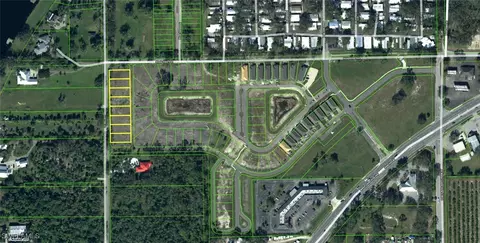 570 Live Oak Ln, Labelle, FL 33935