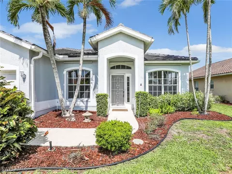13860 White Gardenia Way, Fort Myers, FL 33912