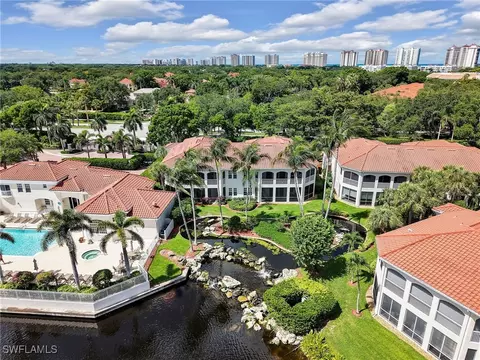2400 Lambiance Cir #102, Naples, FL 34108