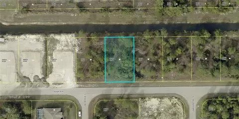 735 Colyer St E, Lehigh Acres, FL 33974