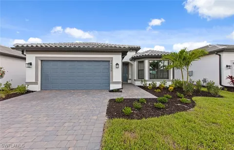 24695 Marina Del Ray Dr, Bonita Springs, FL 34135