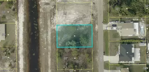 738 Ashley Rd, Lehigh Acres, FL 33974