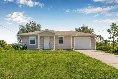 2818 66th St W, Lehigh Acres, FL 33971