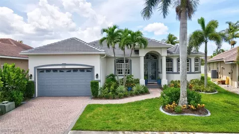 8268 Southwind Bay Cir, Fort Myers, FL 33908