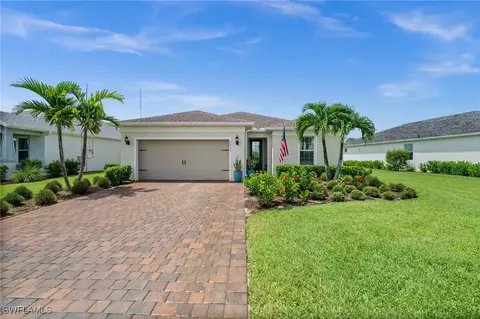 Exterior - 42243 Edgewater Dr, Punta Gorda, FL 33982 photo 2 of 12