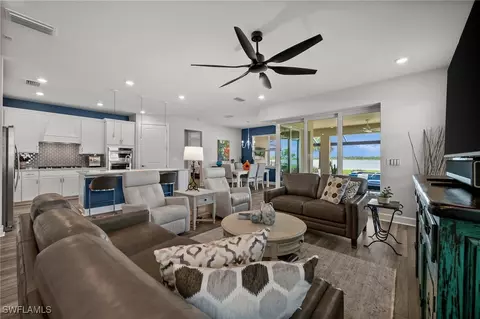 Living - 42243 Edgewater Dr, Punta Gorda, FL 33982 photo 3 of 5