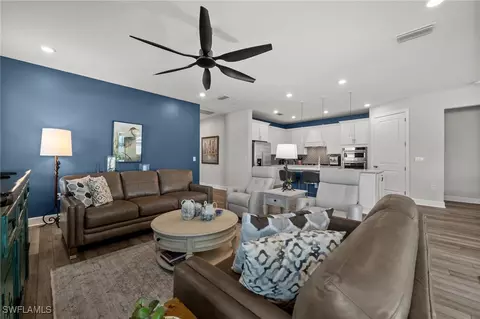 Living - 42243 Edgewater Dr, Punta Gorda, FL 33982 photo 5 of 5