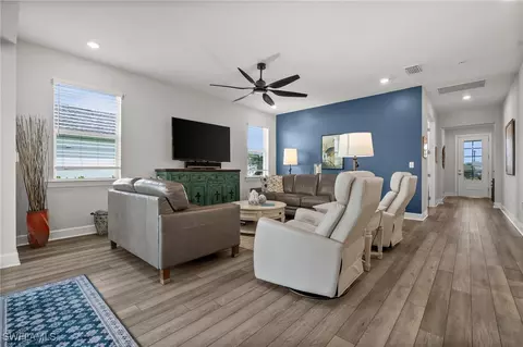 Living - 42243 Edgewater Dr, Punta Gorda, FL 33982 photo 4 of 5