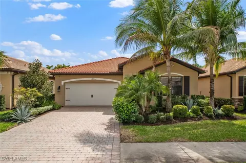 14332 Tuscany Pointe Cv, Naples, FL 34120