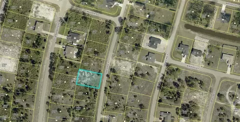 624 Cypress Ave S, Lehigh Acres, FL 33974