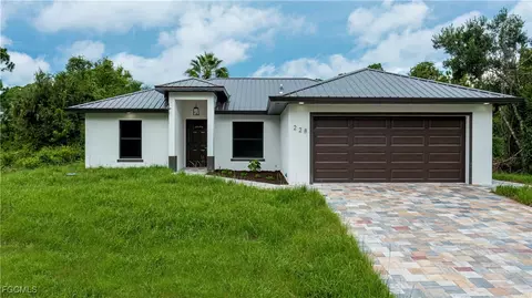228 Pinola Ave S, Lehigh Acres, FL 33974
