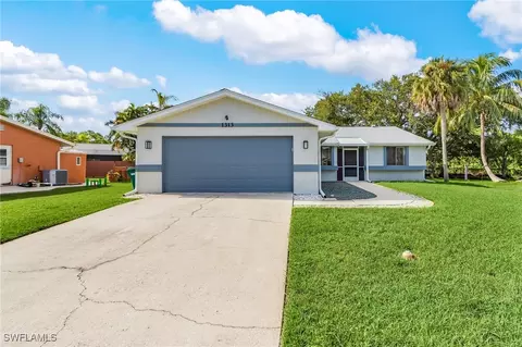 1313 Opuntia Ln, Naples, FL 34105