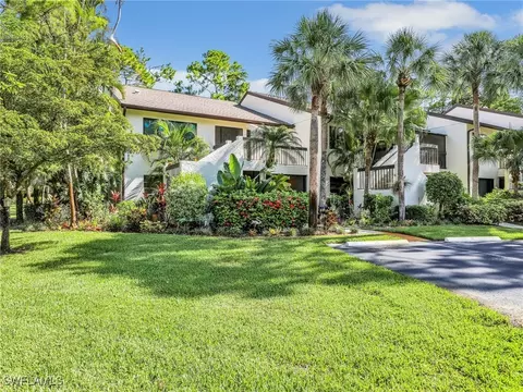 1826 Kings Lake Blvd #101, Naples, FL 34112