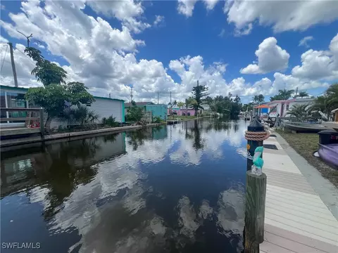 2595 Pine St, Matlacha, FL 33993 photo 19