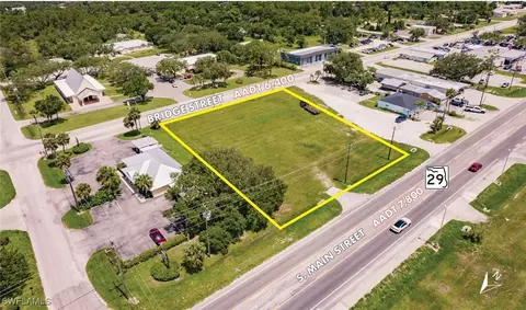 S Main St, Labelle, FL 30931