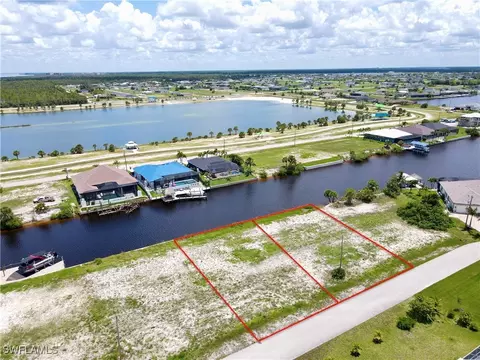 4407 NW 35th Ter, Cape Coral, FL 33993