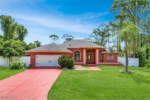 811 Jefferson Ave, Lehigh Acres, FL 33936