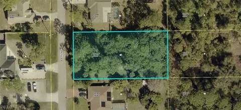 410 5th Ave, Lehigh Acres, FL 33972