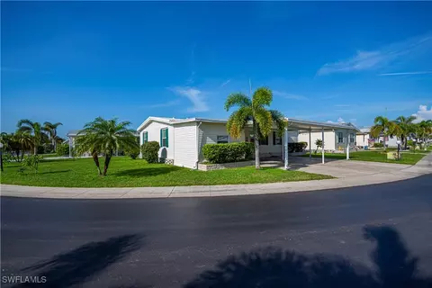 287 Rainbow Dr, North Fort Myers, FL 33903