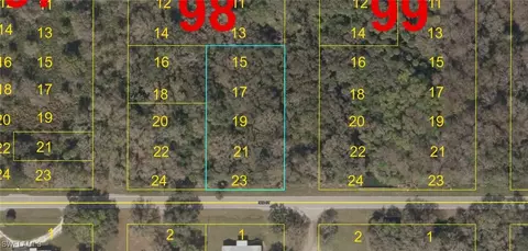 7805 Laurel Ave, Palmdale, FL 33944