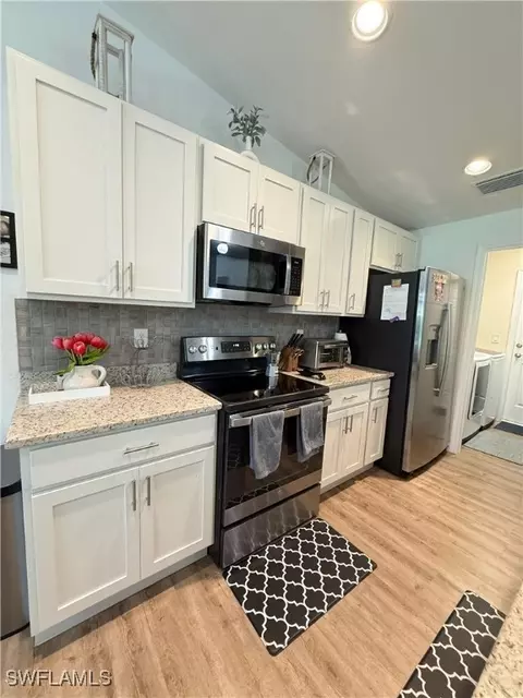 3006 Base Ct, Labelle, FL 33935 photo 8