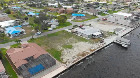 5909 SW 1st Ave, Cape Coral, FL 33914
