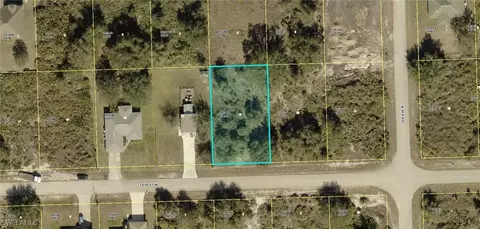 2804 74th St W, Lehigh Acres, FL 33971
