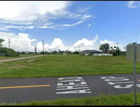 1313 Kismet Pkwy W, Cape Coral, FL 33993