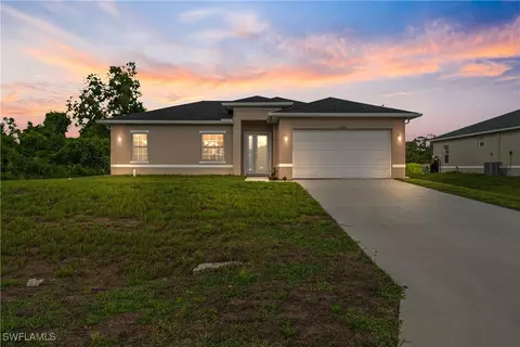3109 11th St W, Lehigh Acres, FL 33971