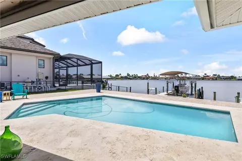 617 SW 51st Ter, Cape Coral, FL 33914