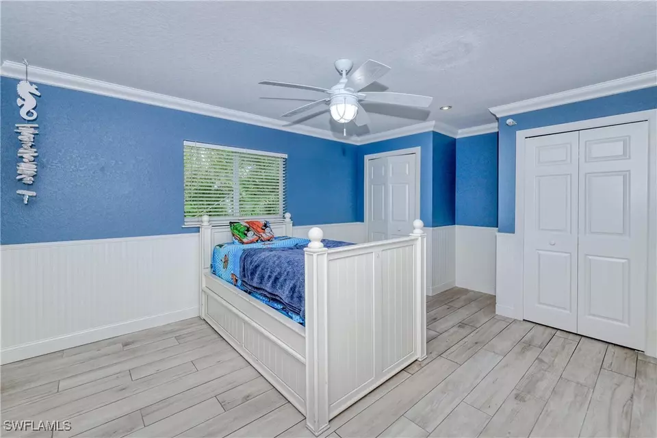 4701 Lone Pine Ct Fort Myers - 225060830 0 Q7bv2E R.webp