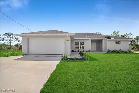 3340 Garden Blvd, Cape Coral, FL 33909