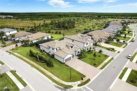 17548 Kinzie Ln, Estero, FL 33928