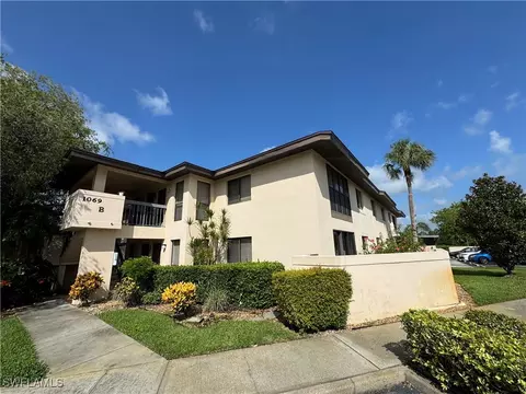 1069 Villa Dr #B103, Labelle, FL 33935