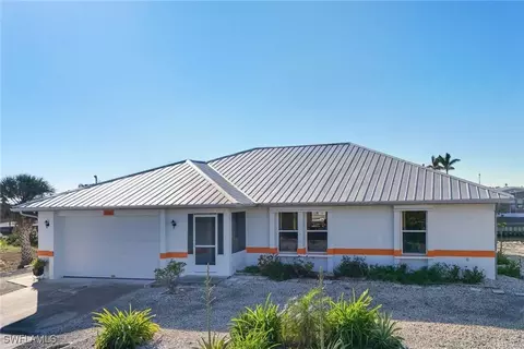 3891 Galt Island Ave, Saint James City, FL 33956