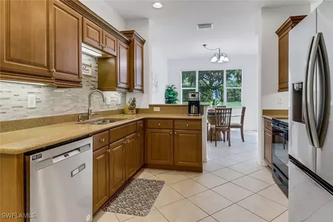20304 Larino Loop, Estero, FL 33928 photo 4