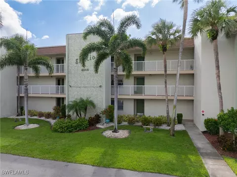 4840 Golf Club Ct #7, North Fort Myers, FL 33903