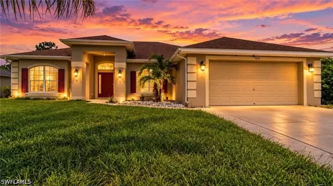 915 Alvin Ave, Lehigh Acres, FL 33971