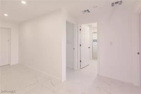 215 Nautilus Ave, Labelle, FL 33935 photo 5