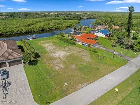 4947 Riverside Dr, Estero, FL 33928 photo 3