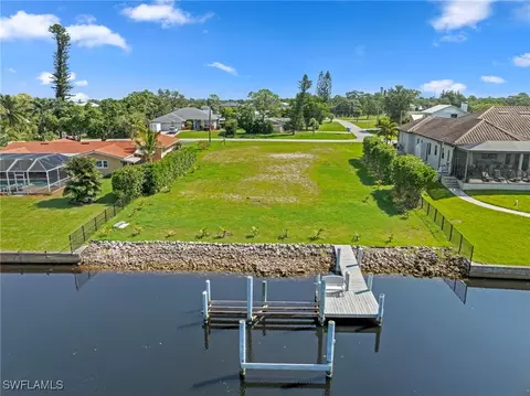 4947 Riverside Dr, Estero, FL 33928 photo 10