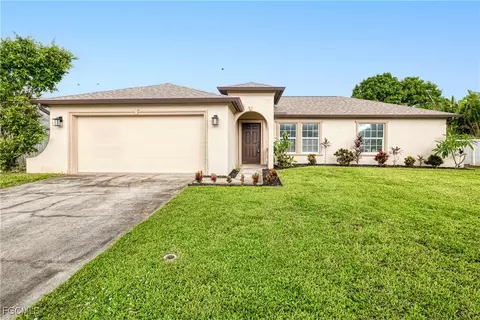 9155 Aster Rd, Fort Myers, FL 33967