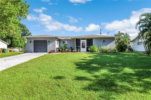 1705 SE 19th Ln, Cape Coral, FL 33990