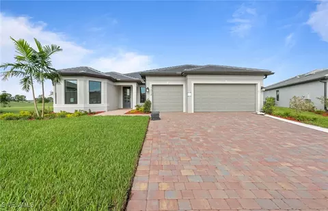 17012 Bishop Blvd, Alva, FL 33920