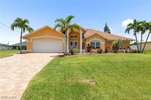 2109 NW 22nd Pl, Cape Coral, FL 33993