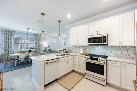 Kitchen - 10763 Manatee Key Ln, Estero, FL 33928 photo 2 of 3